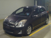 2010 Toyota Vitz