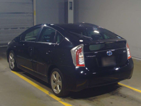 2014 Toyota Prius ZVW30[1]