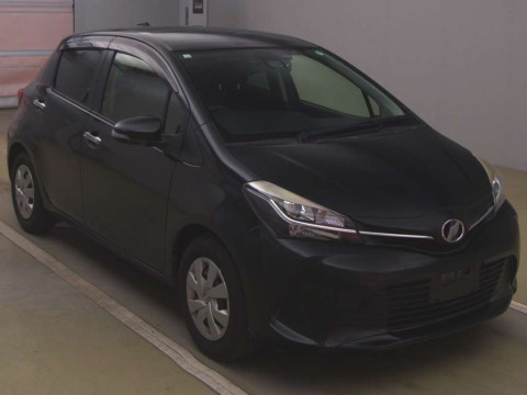 2016 Toyota Vitz NSP130[0]