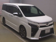 2018 Toyota Voxy