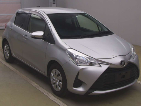 2018 Toyota Vitz NSP130[0]