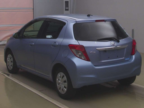 2012 Toyota Vitz KSP130[1]