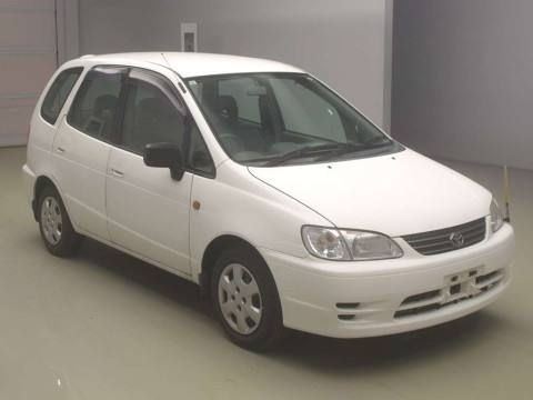 2001 Toyota Corolla Spacio AE111N[0]