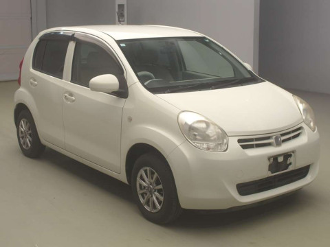 2012 Toyota Passo KGC30[0]