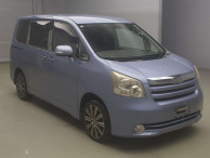 2008 Toyota Noah