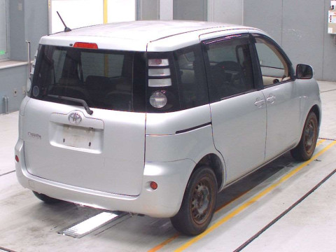 2007 Toyota Sienta NCP81G[1]