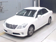 2010 Toyota Crown