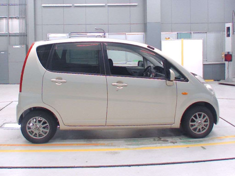 2008 Daihatsu Move L175S[2]