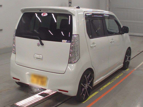 2013 Suzuki WAGON R STINGRAY MH34S[1]