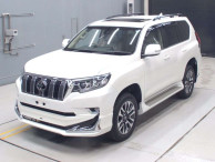 2023 Toyota Land Cruiser Prado