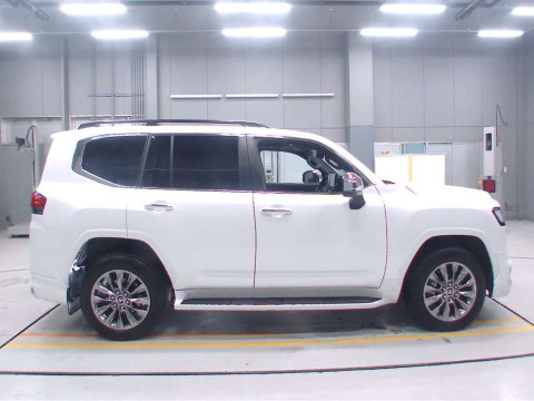 2023 Toyota Land Cruiser VJA300W[2]