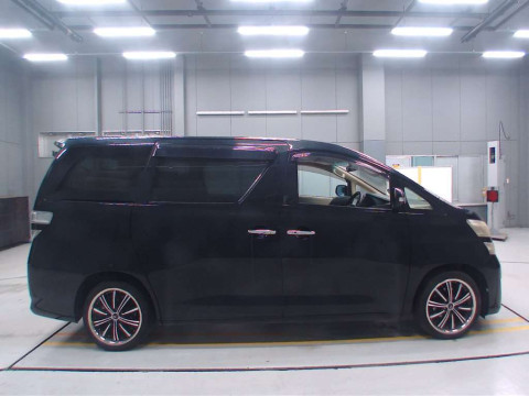 2010 Toyota Vellfire ANH20W[2]