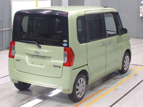 2013 Daihatsu Tanto LA600S[1]