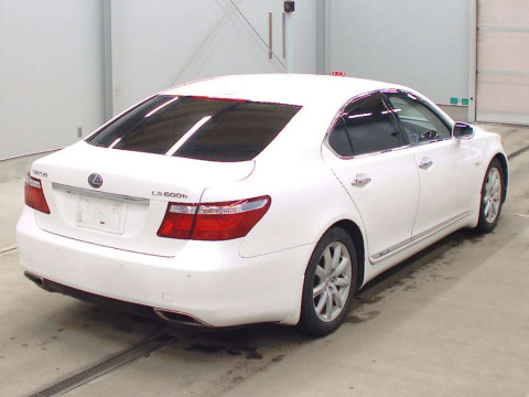 2007 Lexus LS UVF45[1]