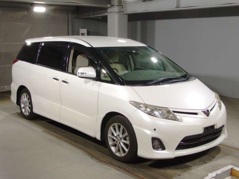 2010 Toyota Estima ACR50W[2]