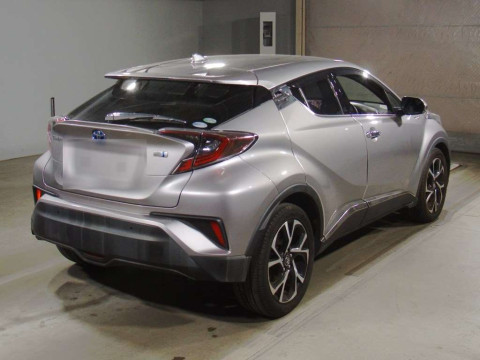 2017 Toyota C-HR ZYX10[1]