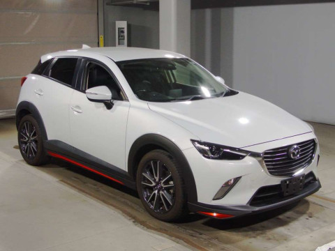 2018 Mazda CX-3 DKEFW[2]