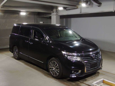 2019 Nissan Elgrand TE52[2]