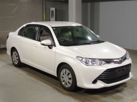 2016 Toyota Corolla Axio NRE161[2]