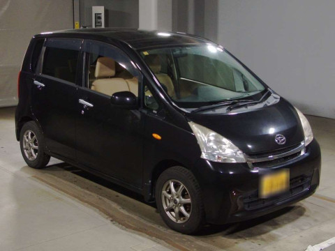 2012 Daihatsu Move LA100S[2]