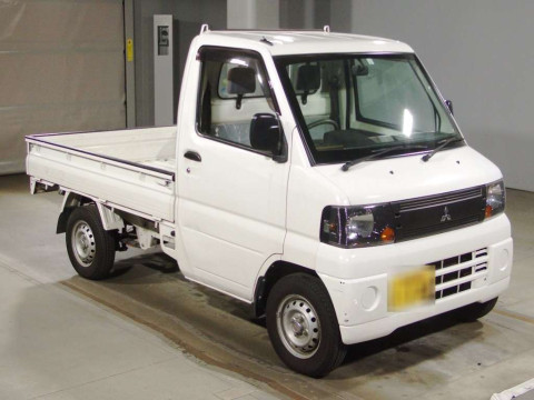 2009 Mitsubishi Minicab Truck U61T[2]