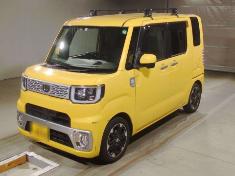 2015 Daihatsu Wake LA700S[0]