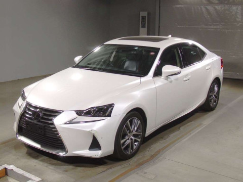 2018 Lexus IS ASE30[0]