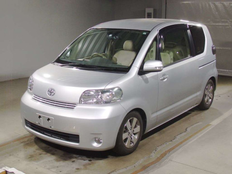 2012 Toyota Porte NNP11[0]