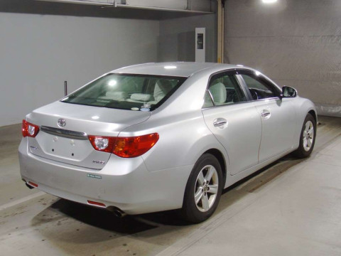 2010 Toyota Mark X GRX130[1]