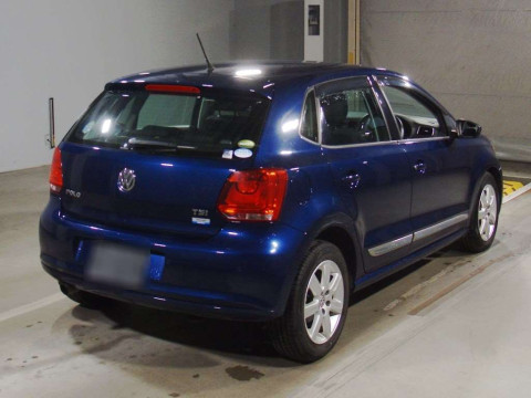 2012 Volkswagen Polo 6RCBZ[1]