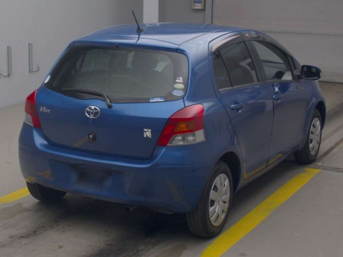 2010 Toyota Vitz SCP90[1]