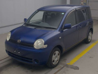 2005 Toyota Sienta