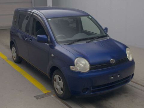 2005 Toyota Sienta NCP81G[2]