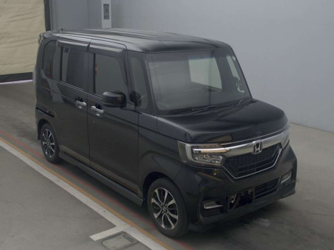 2018 Honda N-BOX CUSTOM JF3[2]