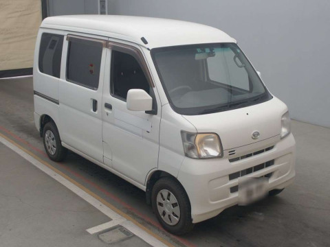 2015 Daihatsu Hijet Cargo S321V[2]