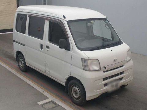 2017 Daihatsu Hijet Cargo S331V[2]