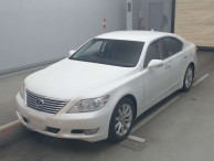 2010 Lexus LS