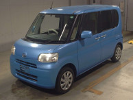 2012 Daihatsu Tanto