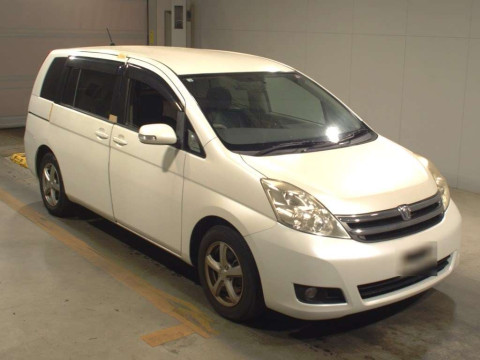 2008 Toyota Isis ZNM10G[2]