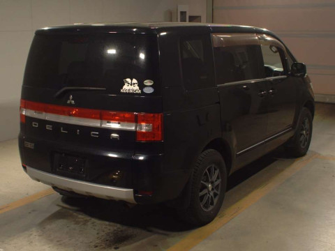 2008 Mitsubishi Delica D5 CV5W[1]