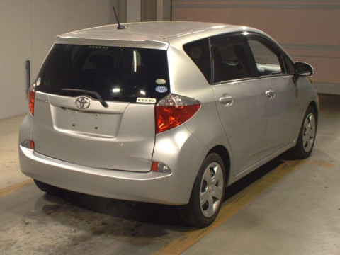 2012 Toyota Ractis NSP120[1]