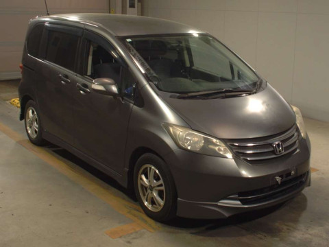 2009 Honda Freed GB3[2]