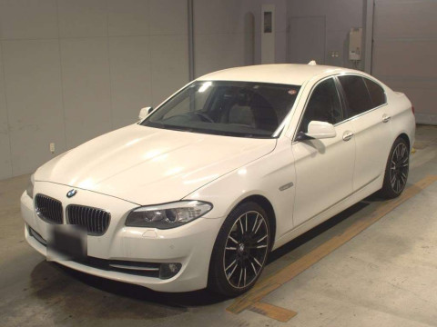 2013 BMW 5 Series FW20[0]