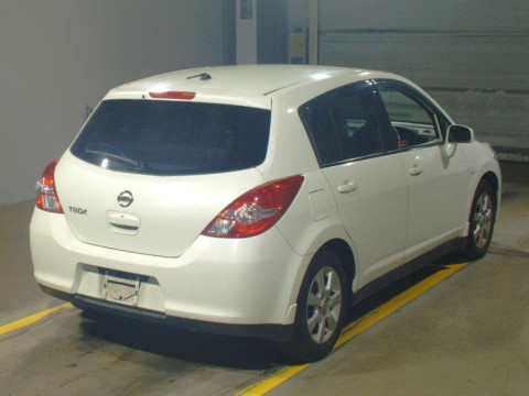 2011 Nissan Tiida C11[1]