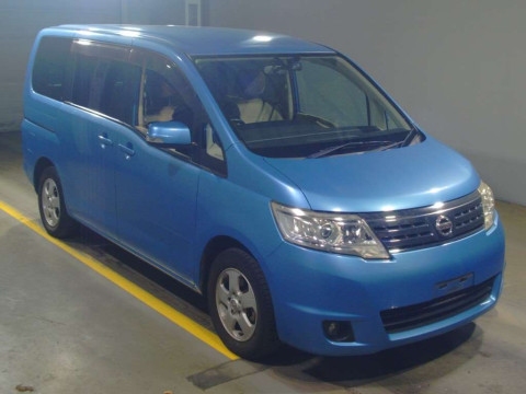 2010 Nissan Serena C25[2]