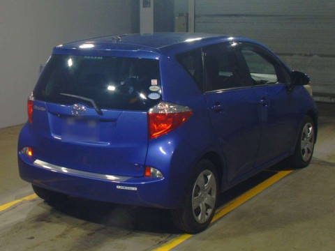 2012 Toyota Ractis NSP120[1]