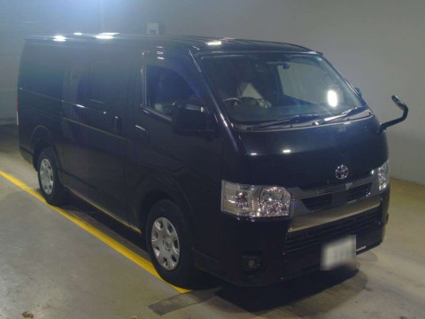 2022 Toyota Hiace Van GDH201V[2]