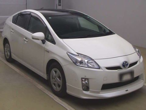 2009 Toyota Prius ZVW30[1]