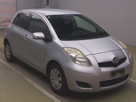 2009 Toyota Vitz SCP90[0]