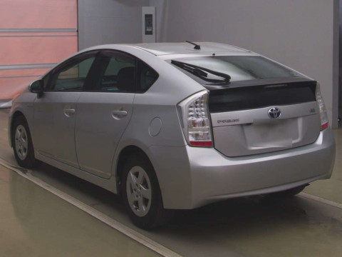 2011 Toyota Prius ZVW30[1]